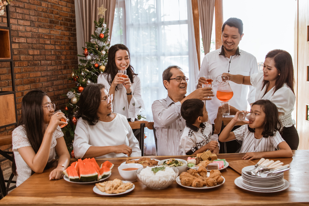 3 TIPS TO PREPARE FOR THE HOLIDAY SEASON WITH SENIOR LOVED ONES